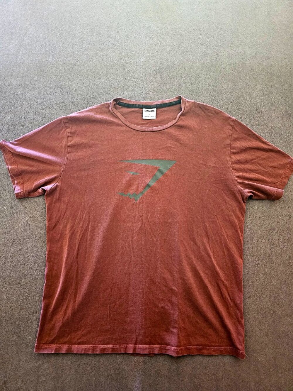 Gymshark T Shirt Mens Large Burgundy Maroon Big Logo Cotton Workout Gym Tee